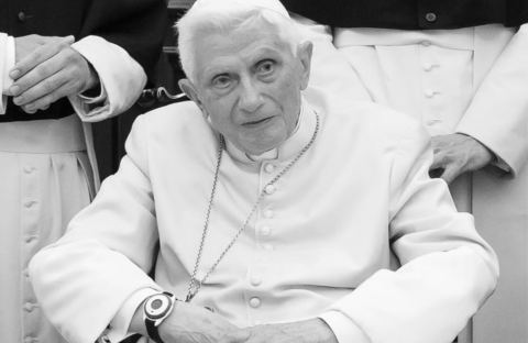 Papst Benedikt XVI. alias Joseph Ratzinger gestorben
