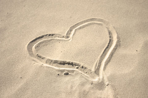 love-sand