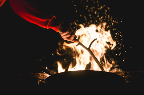Dominik-Lange-Camp-Fire