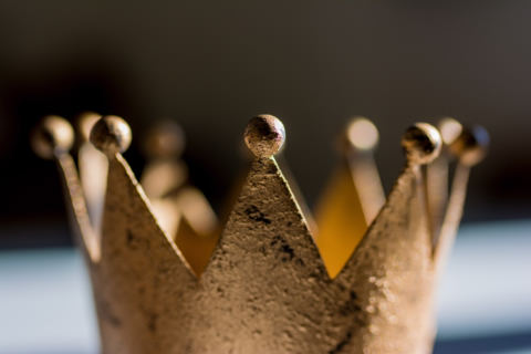golden-crown