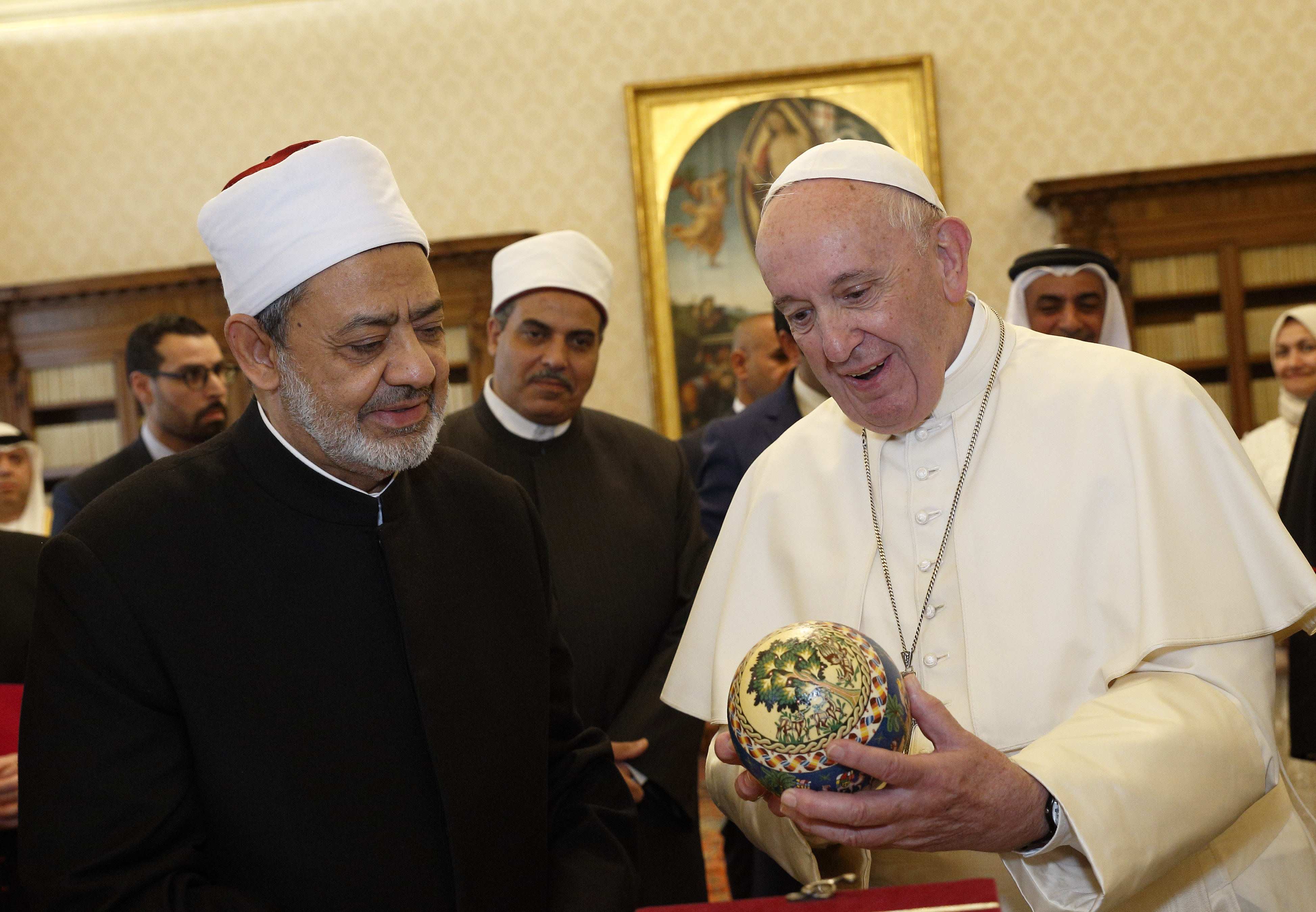 20191115T0818-POPE-SHEIKH-MEETING-598307.JPG
