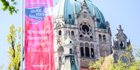 deutscher-evangelischer-kirchentag-hannover-100~2600x1300